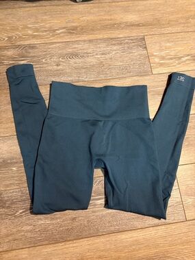 SET Active Sculptflex Leggings in Neptune EUC